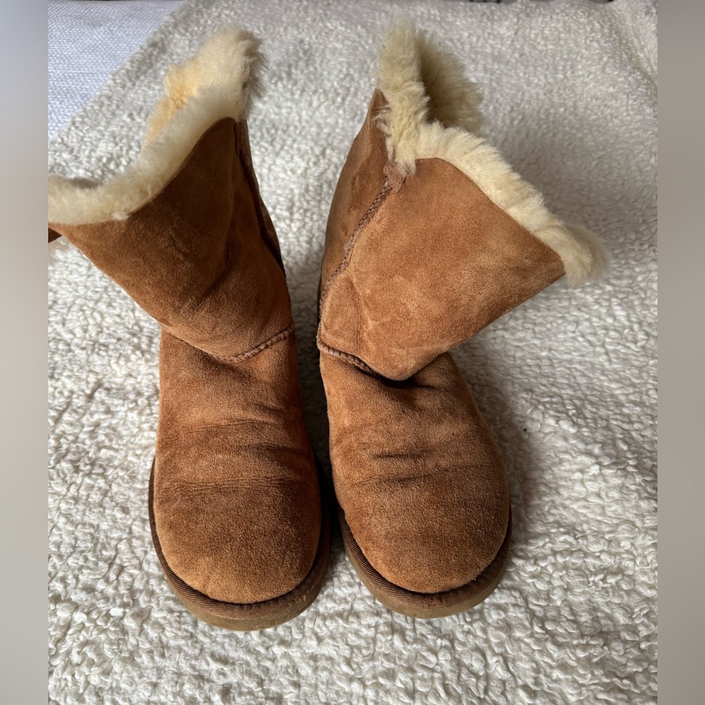 UGG |  Boots